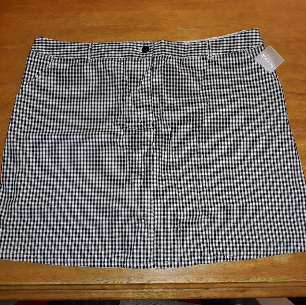 Skorts